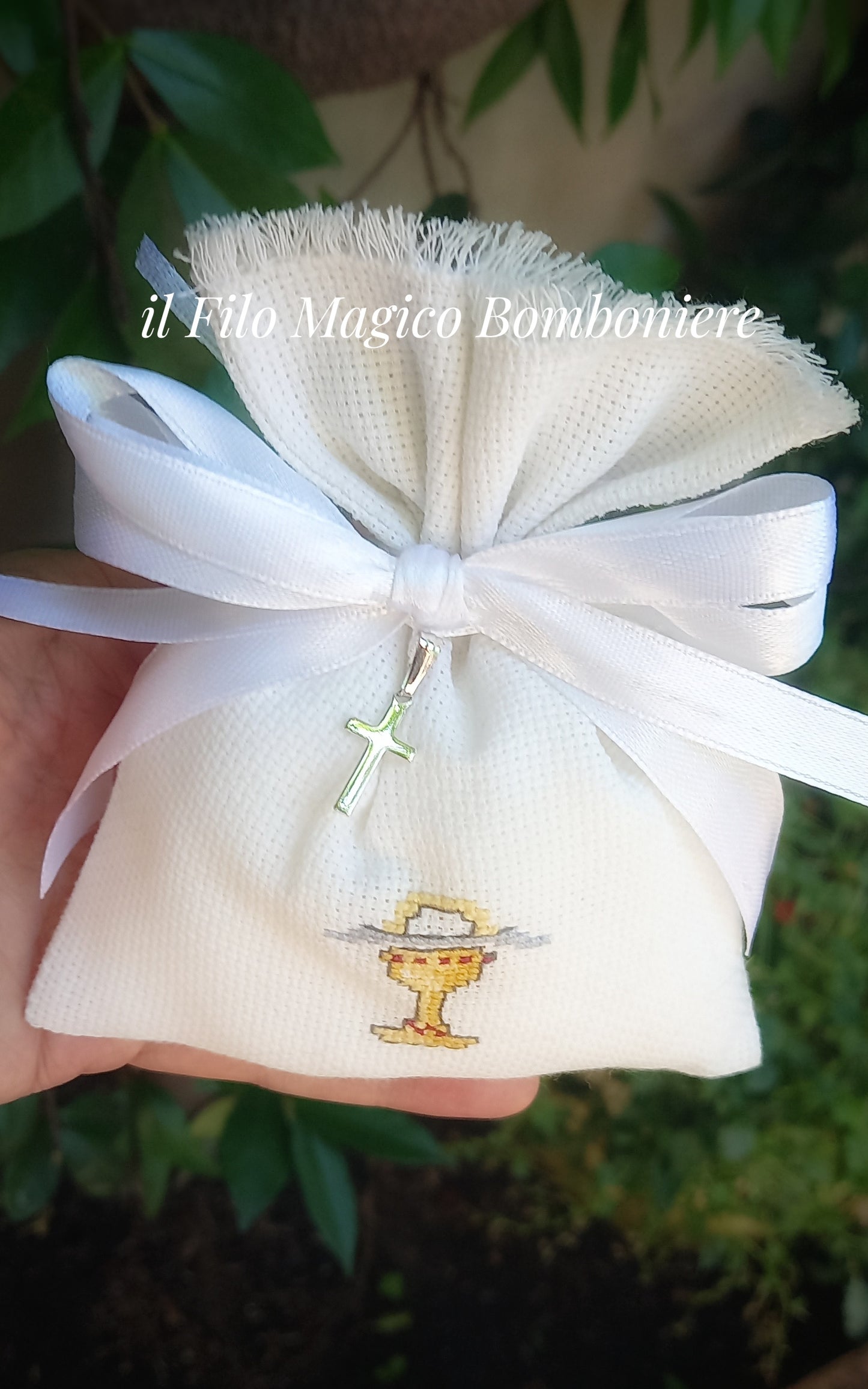 Bomboniera artigianale Prima Comunione elegante e simbolica

