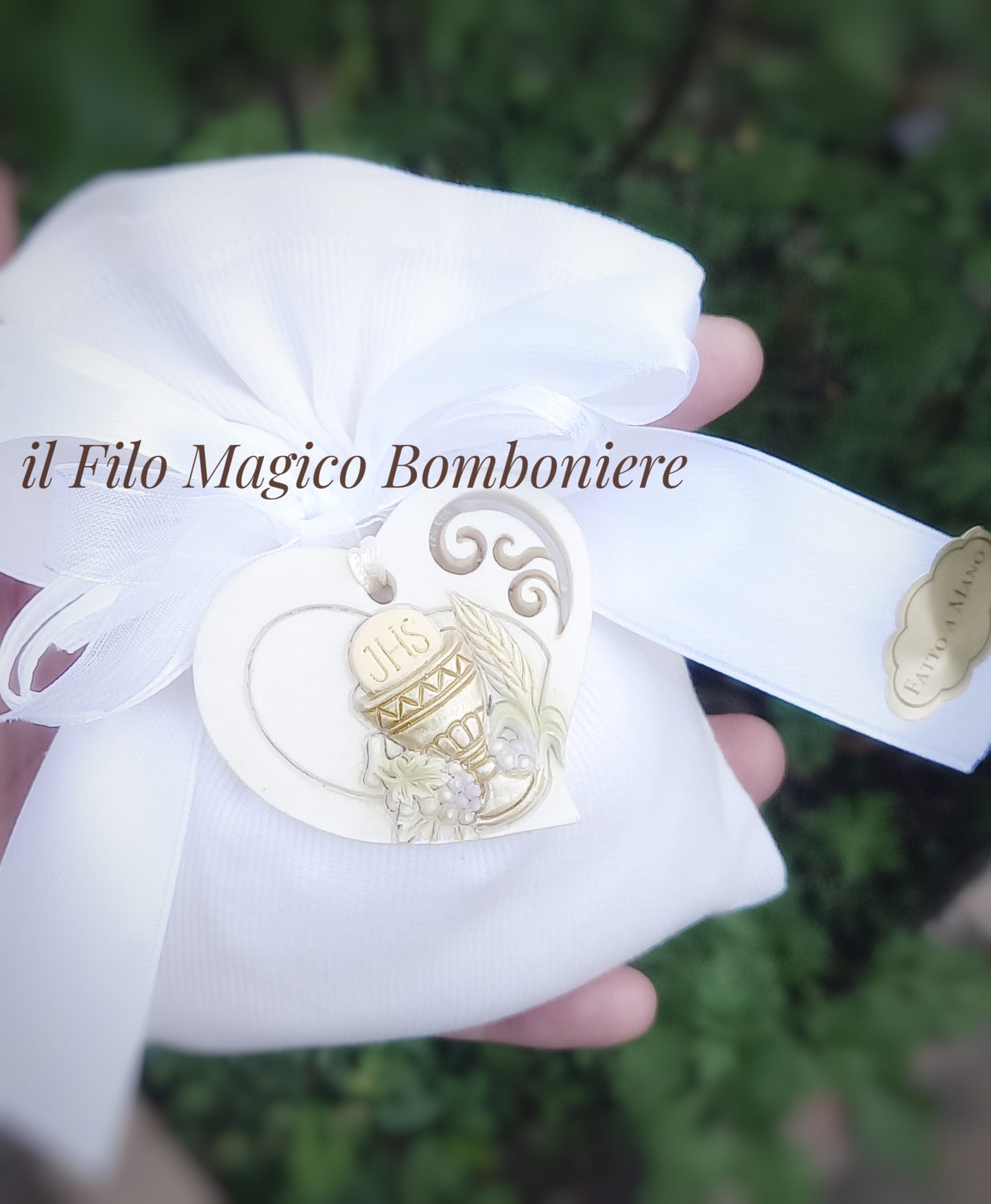 Bomboniera comunione elegante fatta a mano con decorazione cuore