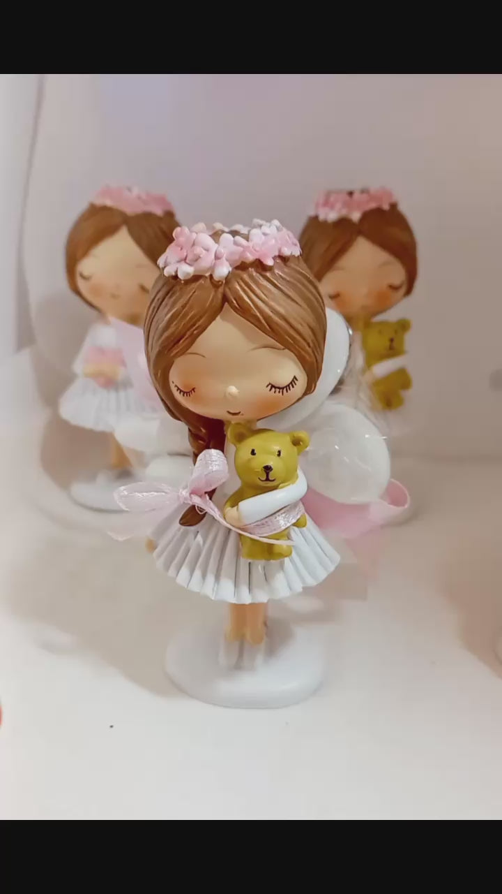 statuette ballerine con orsetto o cuore e 5 confetti al cioccolato ideali come bomboniere per prima comunione o cresima bimba